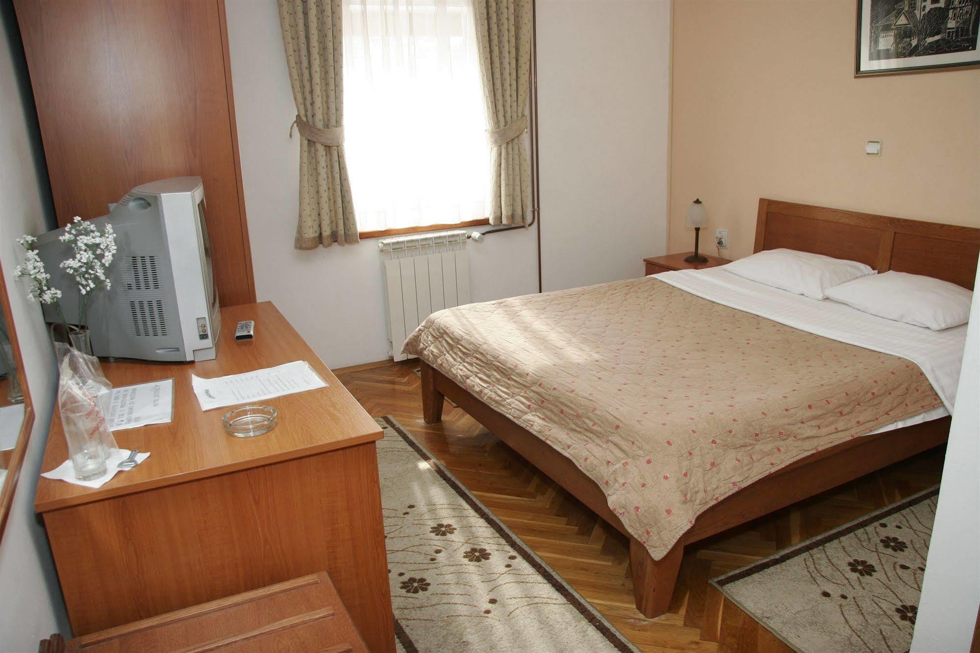Hotel Sucevic Garni Beograd Ngoại thất bức ảnh