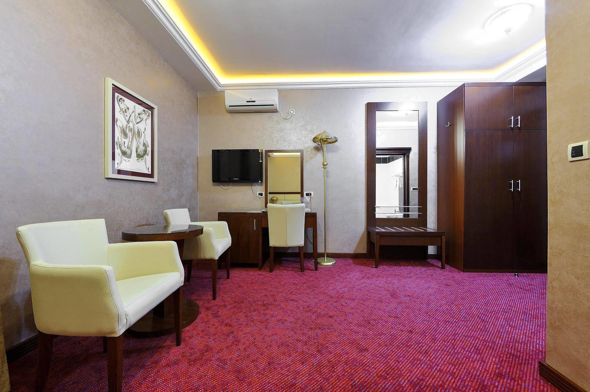 Hotel Sucevic Garni Beograd Ngoại thất bức ảnh